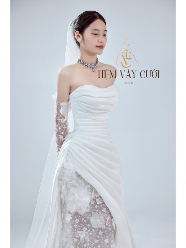 TVC538 Đầm Cưới Cô Dâu, Váy Cưới Tiệc Đi Bàn, Cúp Ngực, PhốI Ren